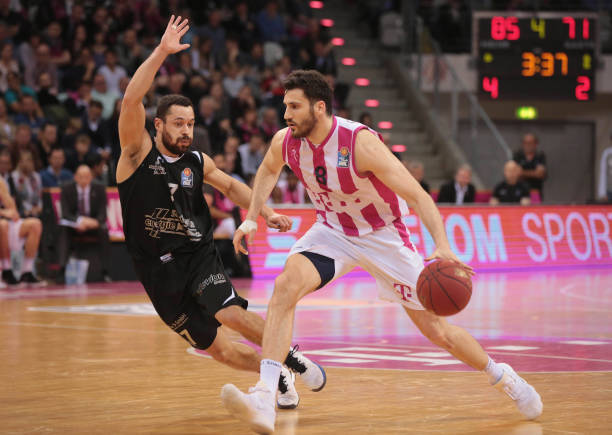 使球队在比 使球队在比