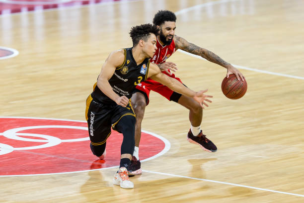 起与战术价 起与战术价